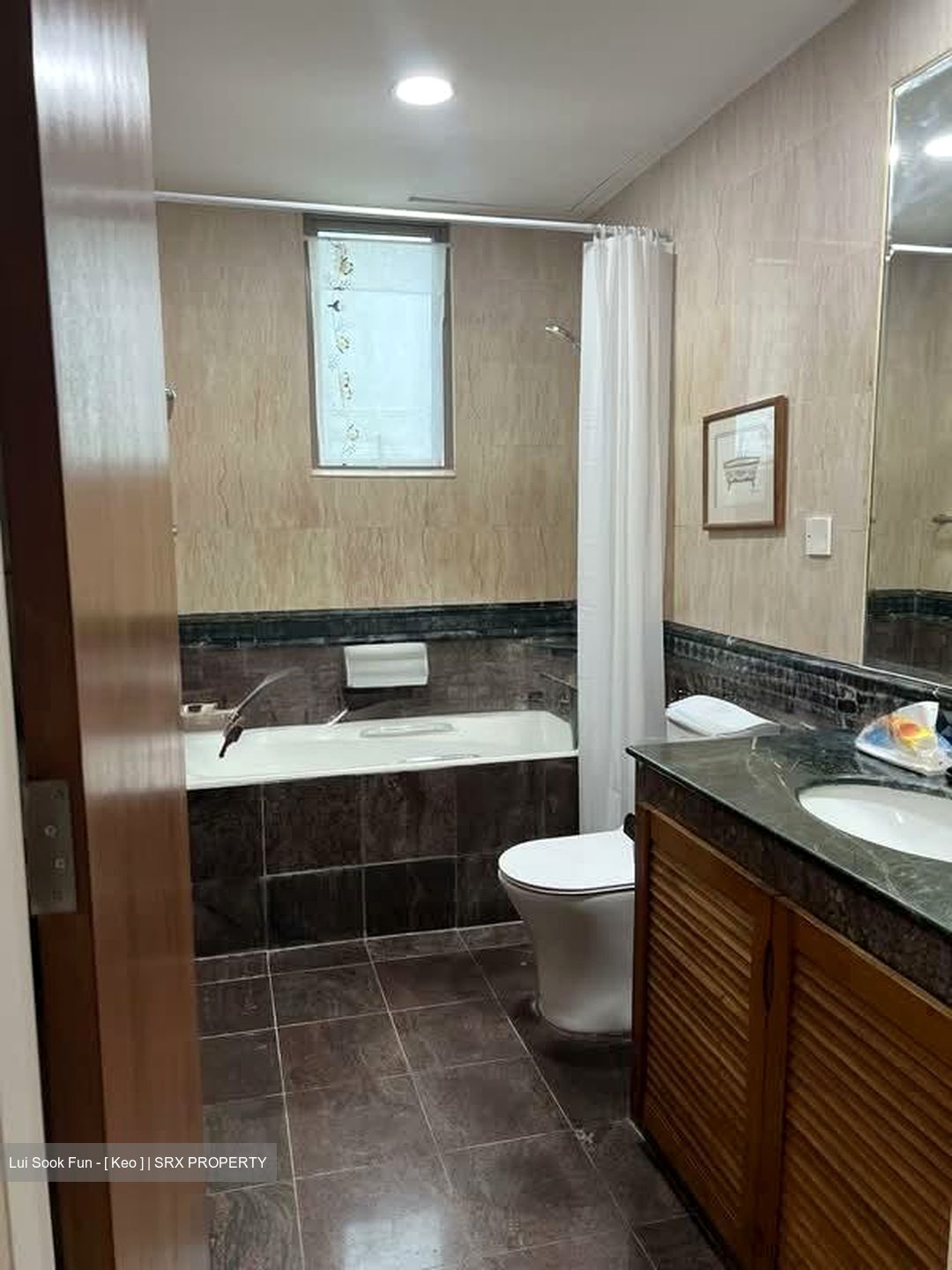 Landbay Condominium (D16), Condominium #558231761